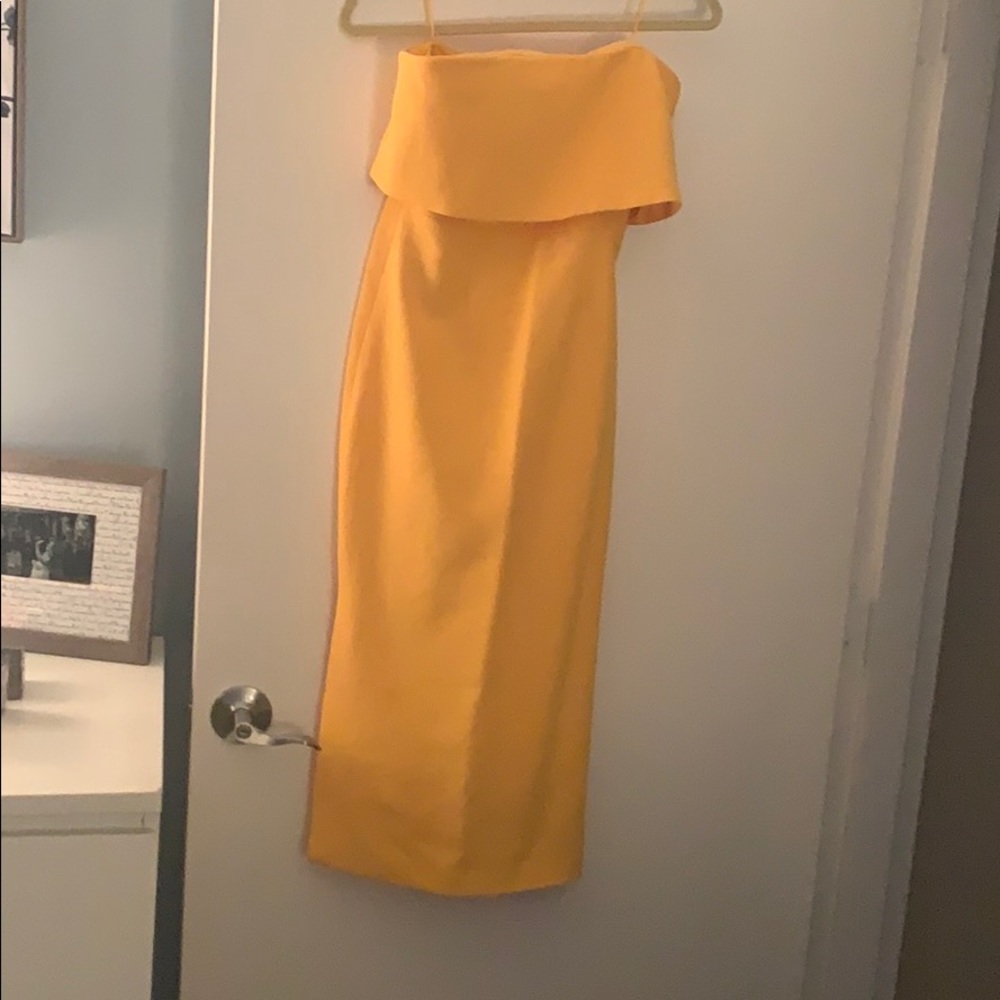 Yellow dress